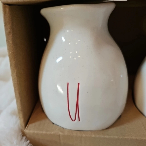 Rae Dunn USA Vase Set in Box 4th of July Decor Decorations 3 Mini Vases - Picture 2 of 4
